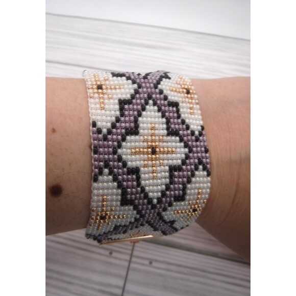 Loom Beaded Bracelet Pearl, Purple and Rose Gold - Picture 1 of 4